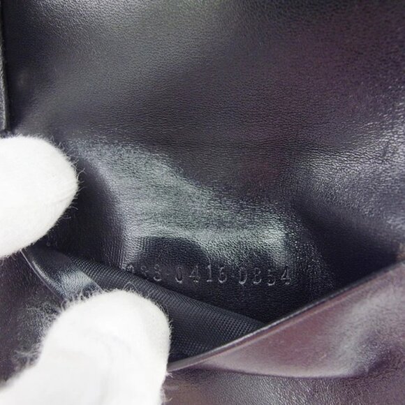 GUCCI Key Case Logo Plate Leather Authentic Used - Picture 5 of 7